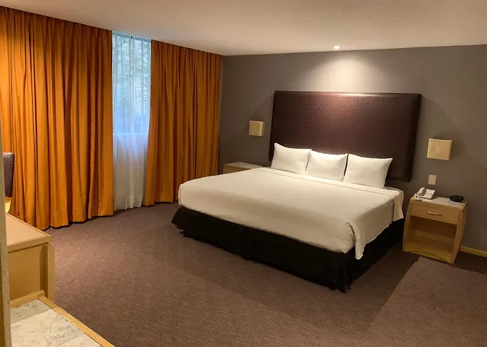 Sevilla Palace 4*