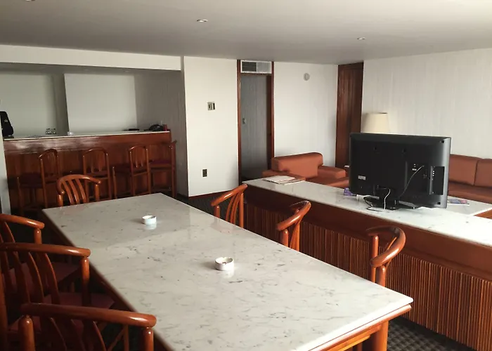 Sevilla Palace Hotel 4*