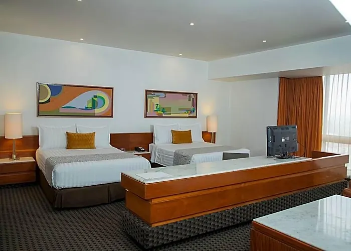 Hotel Sevilla Palace 4*